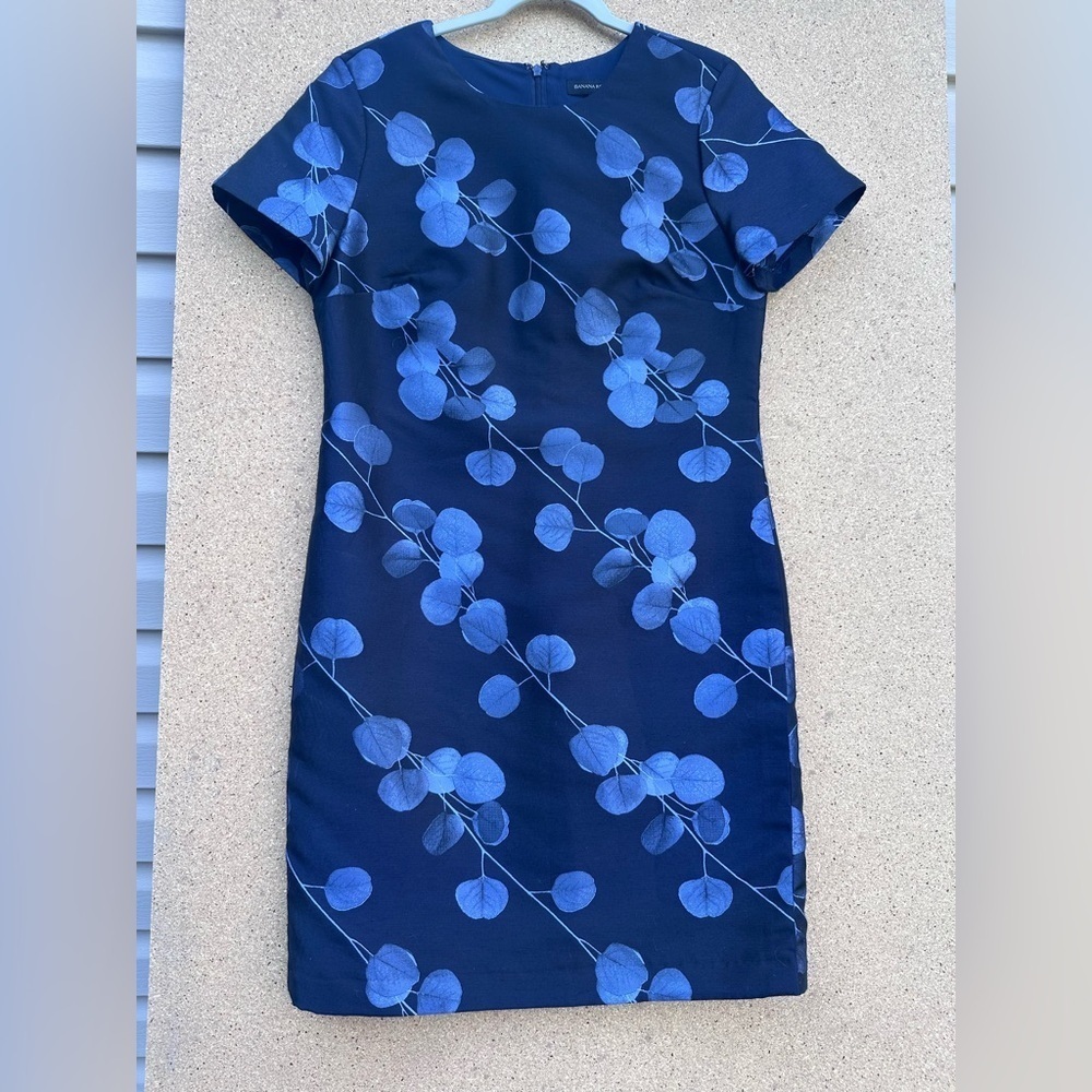 Blue Sheath Pencil Dress Short Sleeve Crew Neck Banana Republic Size 6